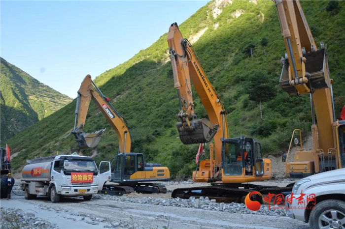 好消息！舟曲縣曲告納鎮(zhèn)至博峪鎮(zhèn)災(zāi)毀公路全線打通  