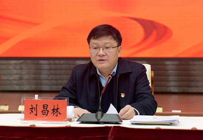 省委常委、省紀(jì)委書記、省監(jiān)委主任劉昌林出席會(huì)議并講話。.jpg