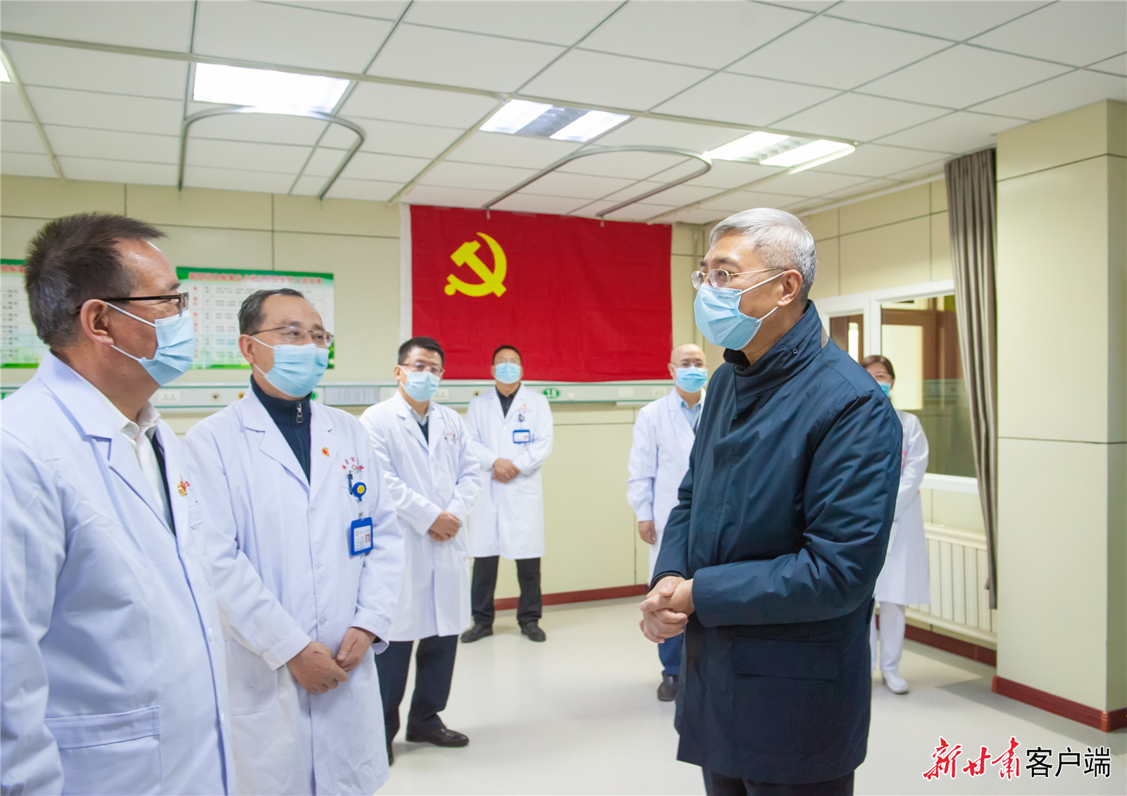尹弘在嘉峪關(guān)酒泉張掖調(diào)研檢查疫情防控工作時(shí)強(qiáng)調(diào)：扛牢屬地責(zé)任 落細(xì)防控措施 遏制擴(kuò)散蔓延，同心協(xié)力堅(jiān)決打贏疫情防控遭遇戰(zhàn)阻擊戰(zhàn)