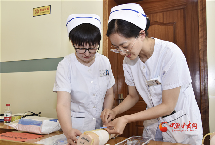 解聘哺乳期女工，違法！法院判決用人單位承擔(dān)雙倍賠償