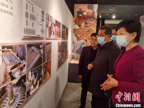 圖為展覽現(xiàn)場?！●T志軍 攝