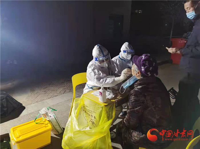 專(zhuān)家詳解新版新冠診療方案：為何輕型病例可以不住院了？
