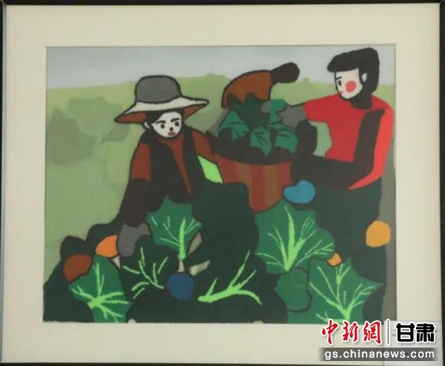 皋蘭縣高原夏菜項(xiàng)目幫助當(dāng)?shù)貗D女增收致富。刺繡 黃淑娟 繡稿 趙海科