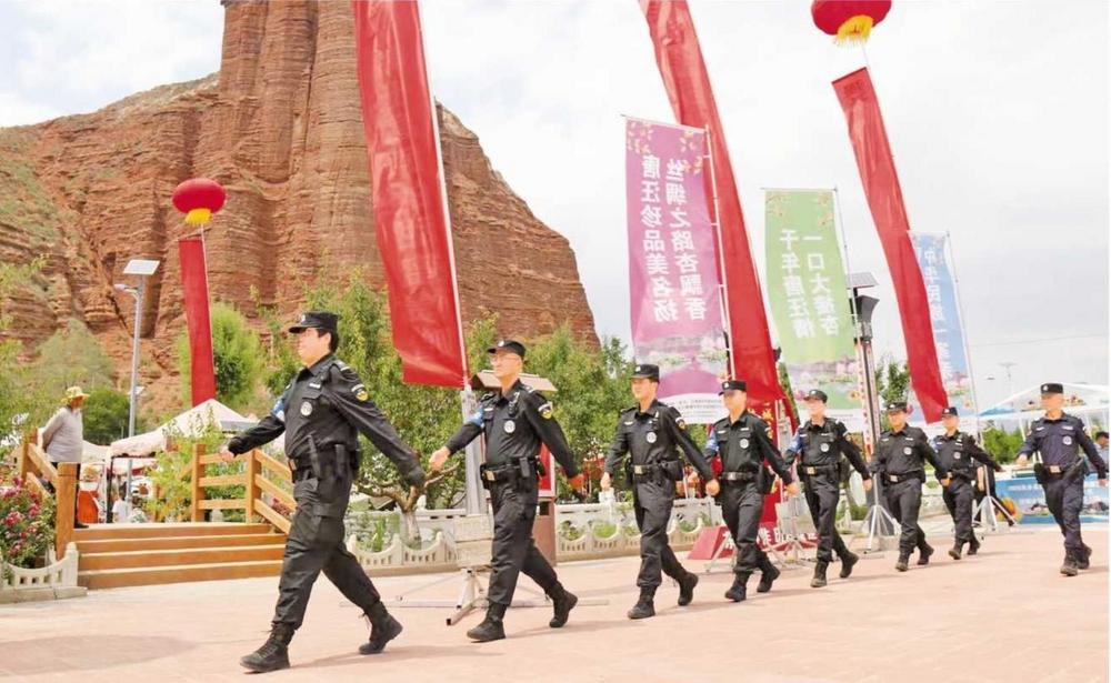 在主動創(chuàng)安創(chuàng)穩(wěn)中砥礪奮進(jìn)